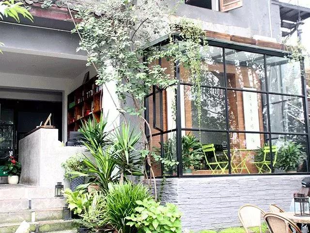 成都周边这5家绝美民宿,望星空,看云海,宛若人间仙境