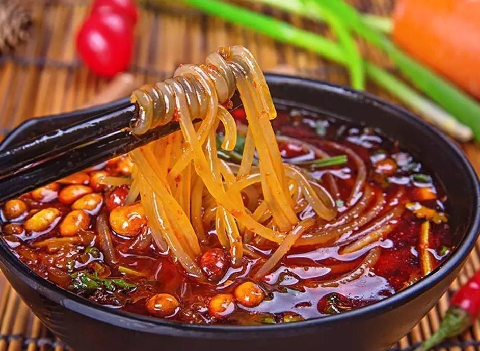 如何最小成本做小吃店赚钱,创业小吃店如何赚钱的技巧