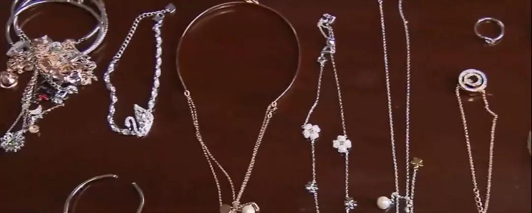 闲鱼上的金首饰是真的吗,闲鱼上的珠宝首饰是正品吗