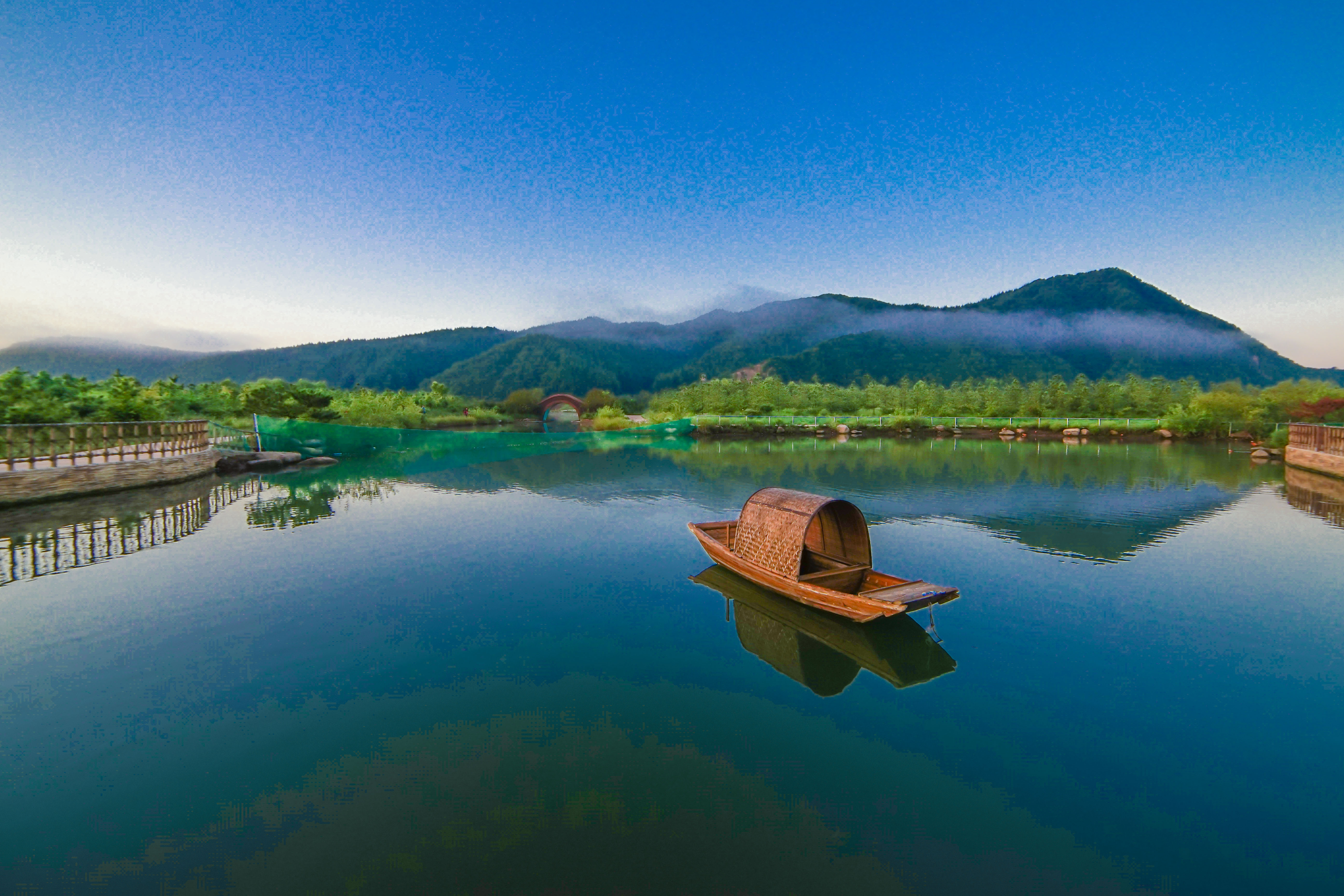 深藏辽东的小漓江,历史故事沿河流淌,如今正美若仙境