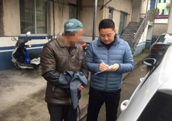 犯罪被抓获又逃跑怎么处理,抓捕过程中逃跑后再自首怎么处罚