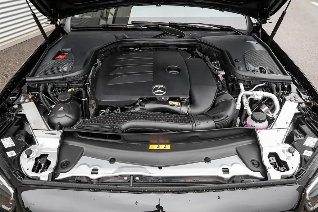 奔驰E级到底有多火？月销超过2万辆，足以说明一切