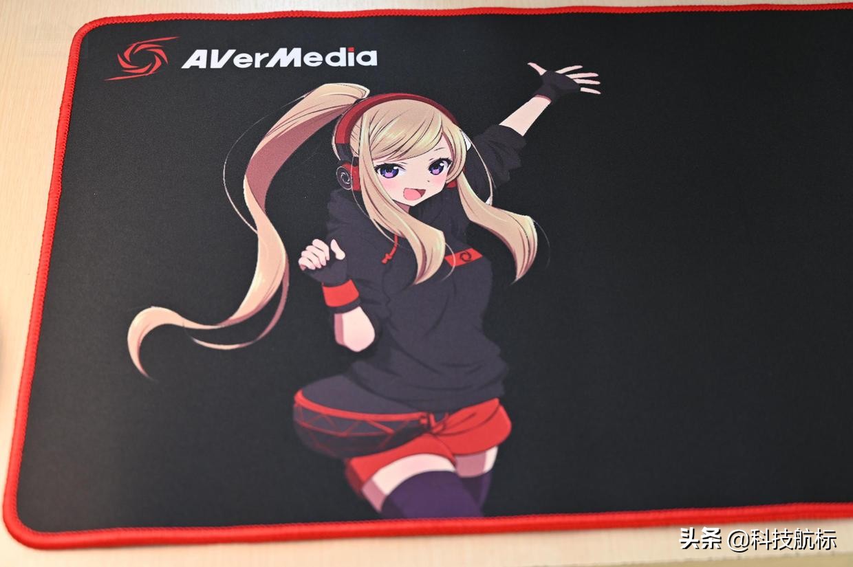 圆刚BO311直播套装一步到位，带你走上游戏直播网红之路