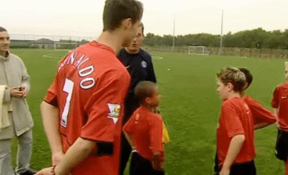 天下足球贝克汉姆林加德,林加德天下足球阵容