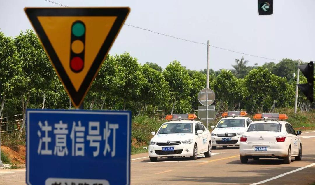 科目二倒车入库怎么修正方向图解,倒车入库技巧科目二怎样修正方向