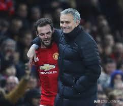 曼联马塔任意球扳回一城,马塔为曼联第200次首发