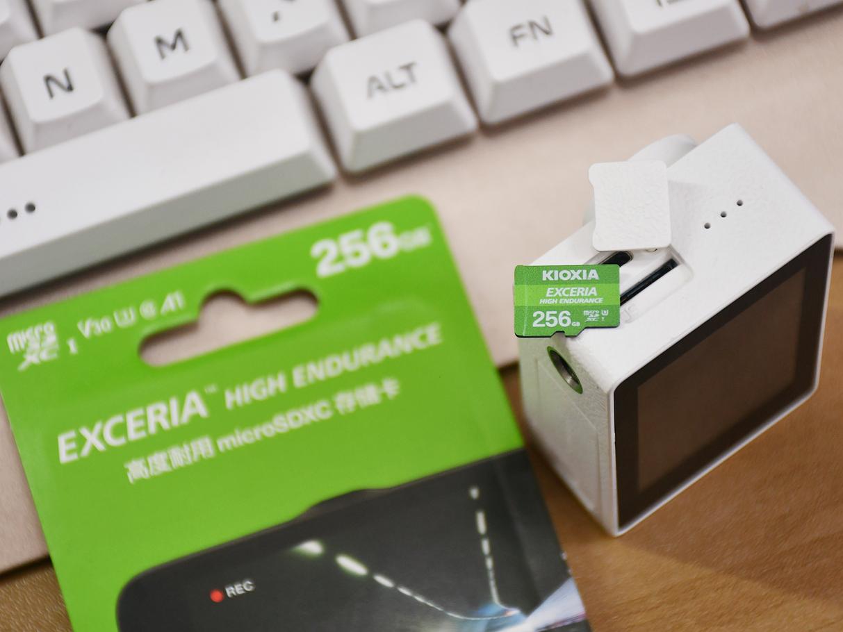 铠侠和东芝固态硬盘哪个好,东芝铠侠固态硬盘怎么样值得买吗