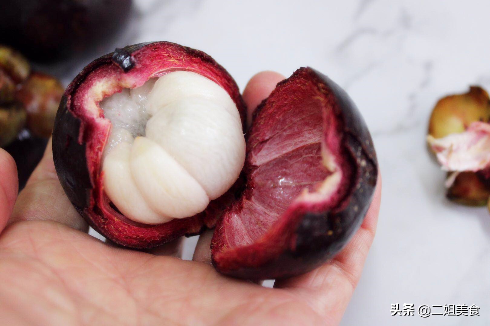 如何剥山竹不弄脏手,如何快速剥山竹不脏手