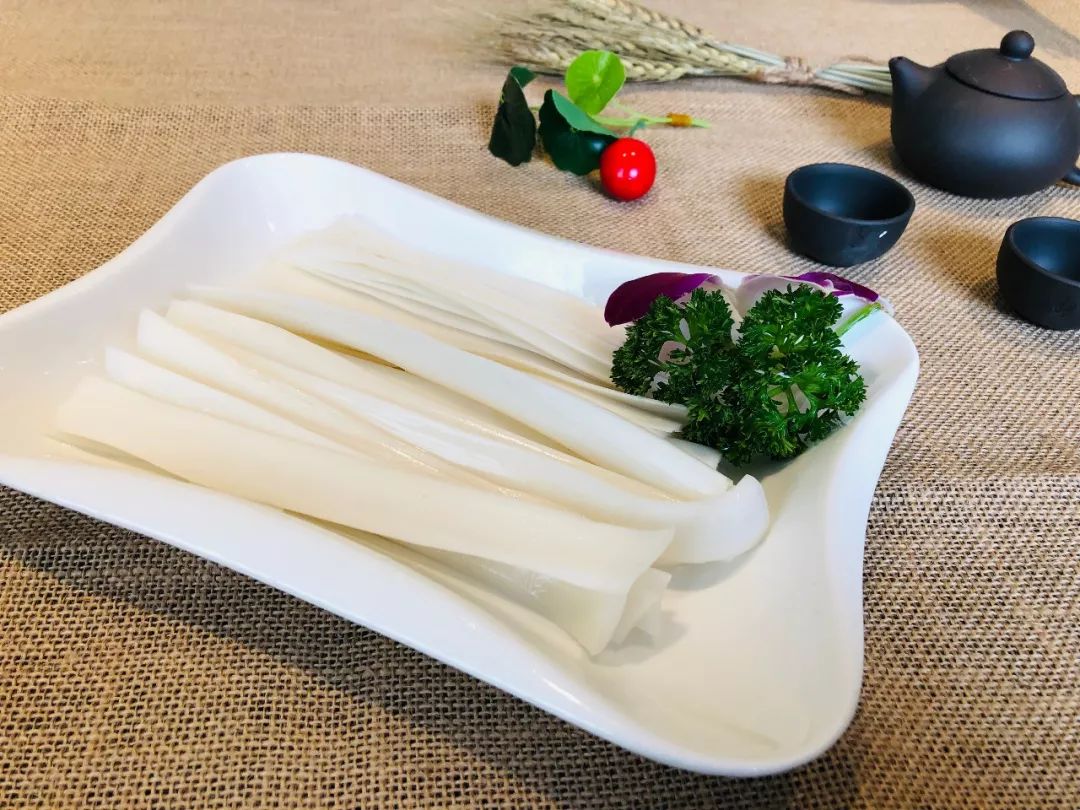 誉满川蜀！69元抢原价224元【吴铭火锅】2-4人精致套餐！