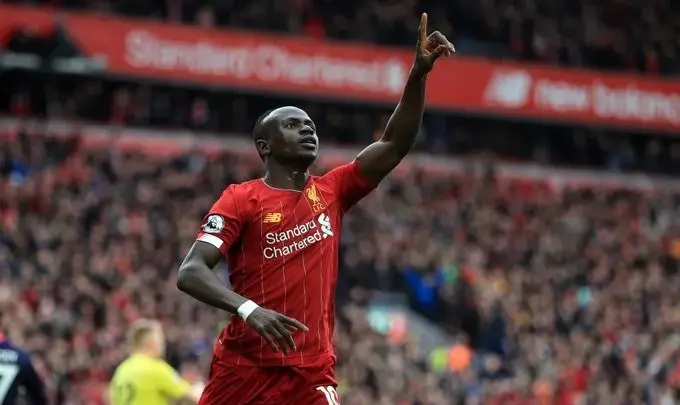 欧冠卫冕冠军首轮出局，锋线终结能力成为隐患，克氏红军弱点明显