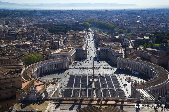 梵蒂冈教皇艾米,梵蒂冈教皇