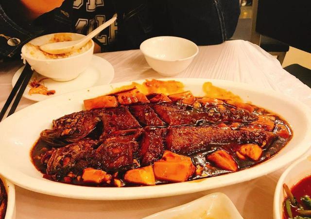 正宗老底子本帮菜,上海本帮菜浓油赤酱面