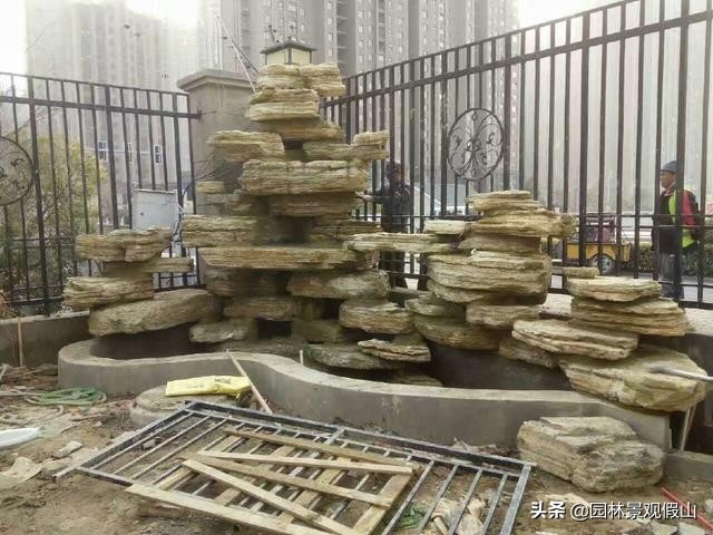 园林假山鱼池设计教程,鱼池假山怎样建才好看