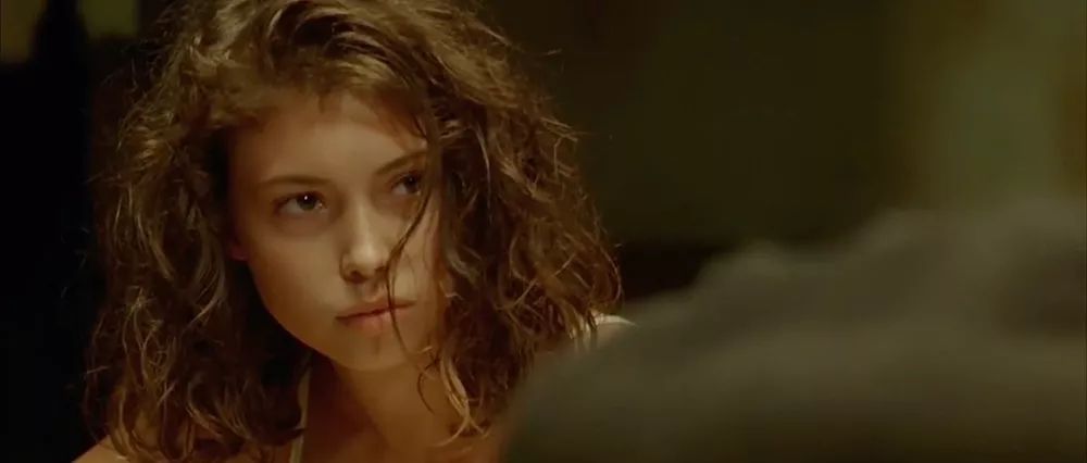 这部严重被低估的“情色”小说，我们需要重新解读它