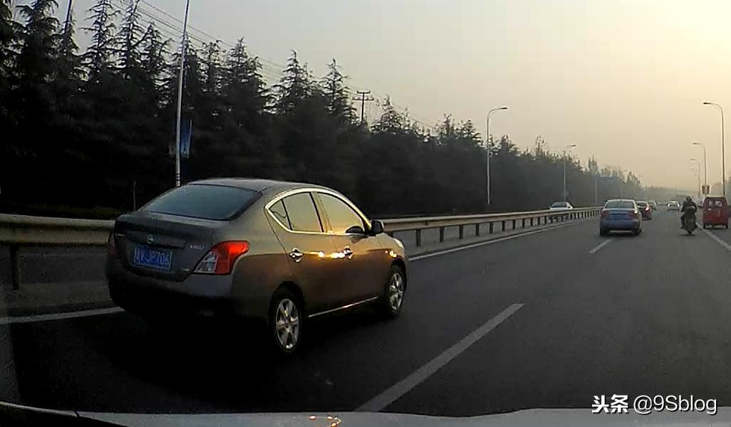 小蚁行车记录仪动力版2代评测,小蚁行车记录仪买哪款