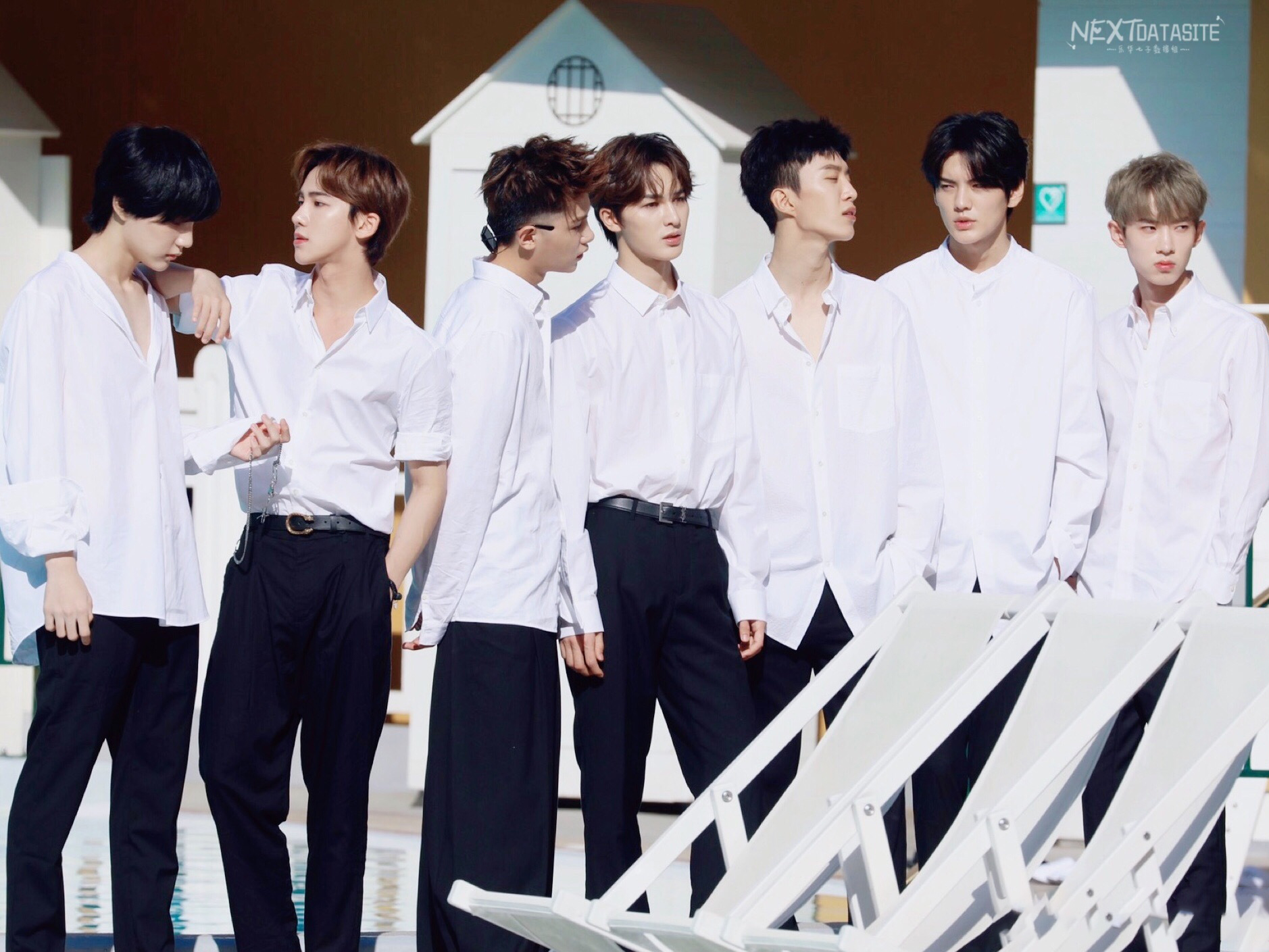 乐华七子合体拍大片,乐华七子帅气现身机场