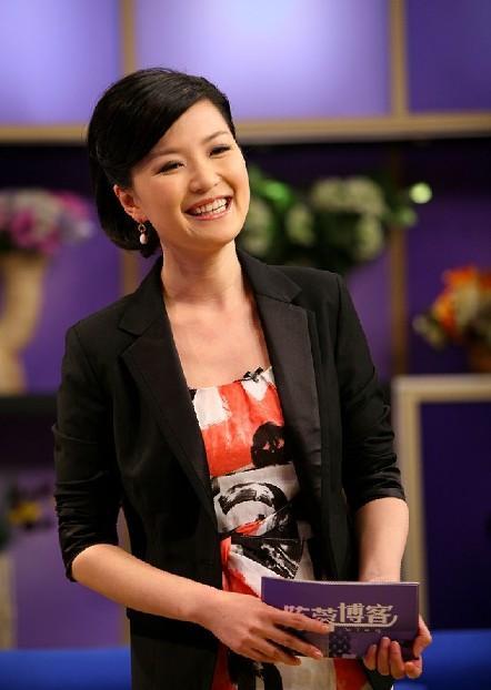 央视十大最受欢迎主持人排行榜,年龄大的地方台主持人有哪些