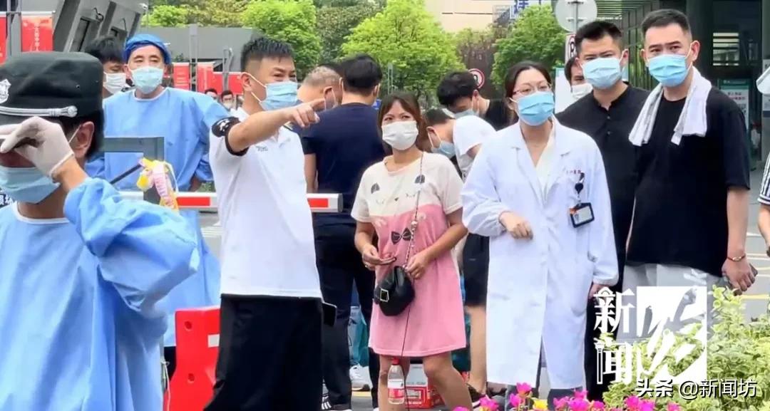 刚刚！市六院徐汇院区解封！仍有医疗机构闭环管理中…坊记直击最新中风险小区↗