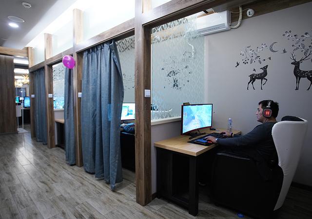 南京网吧现在有哪些开了,南京哪家网吧环境好又便宜