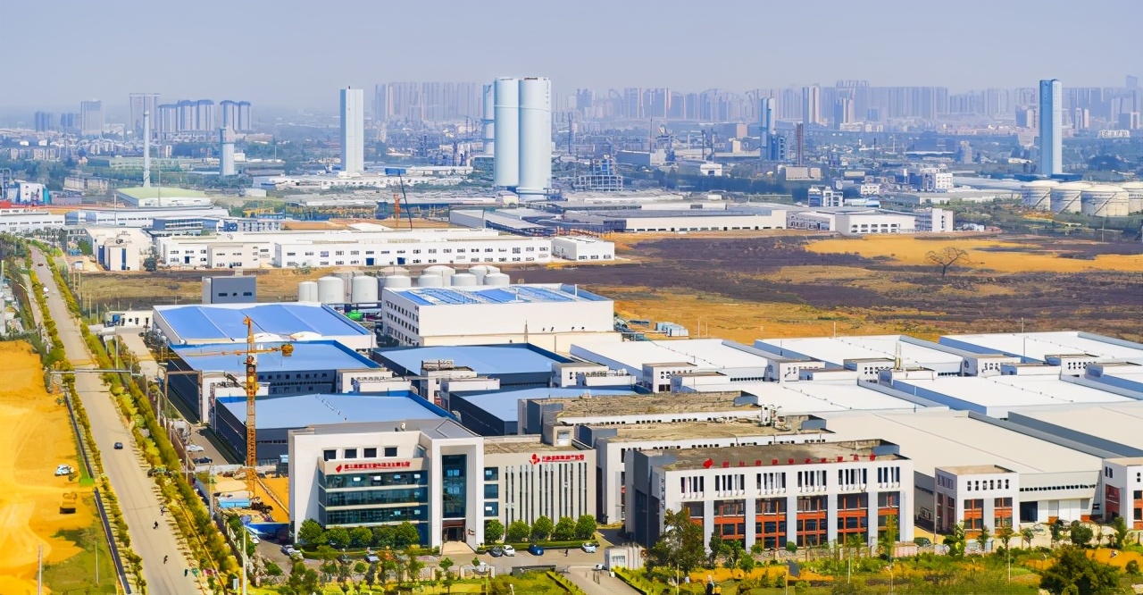 眉山高新区：追“高”逐“新”势如虹决胜千亿奔新高