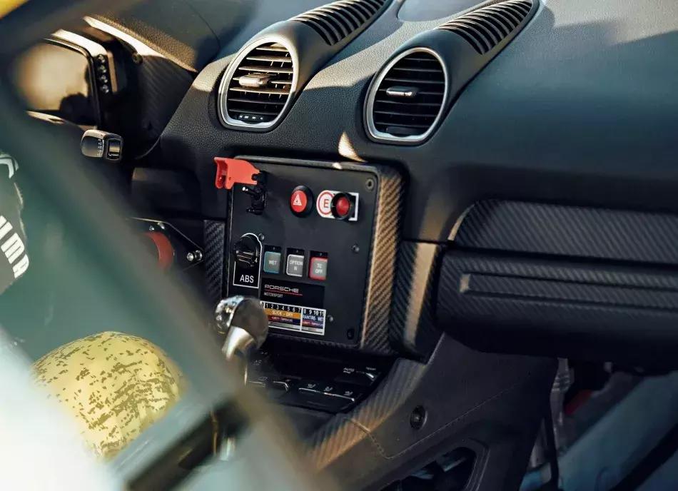 保时捷718cayman赛车,保时捷718boxster