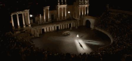 我们的友情都停留在朋友圈,不要让你的友谊死在朋友圈