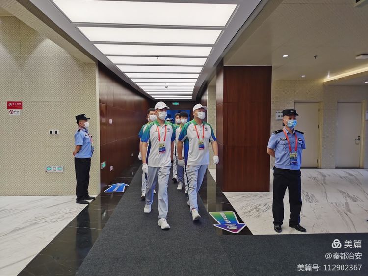 护航十四运交警,护航十四运警察