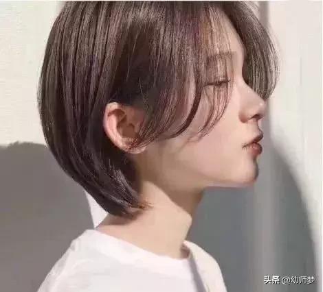 “女神”必备6款发型，梨木色超高级，层次感瘦脸，你最爱哪款？