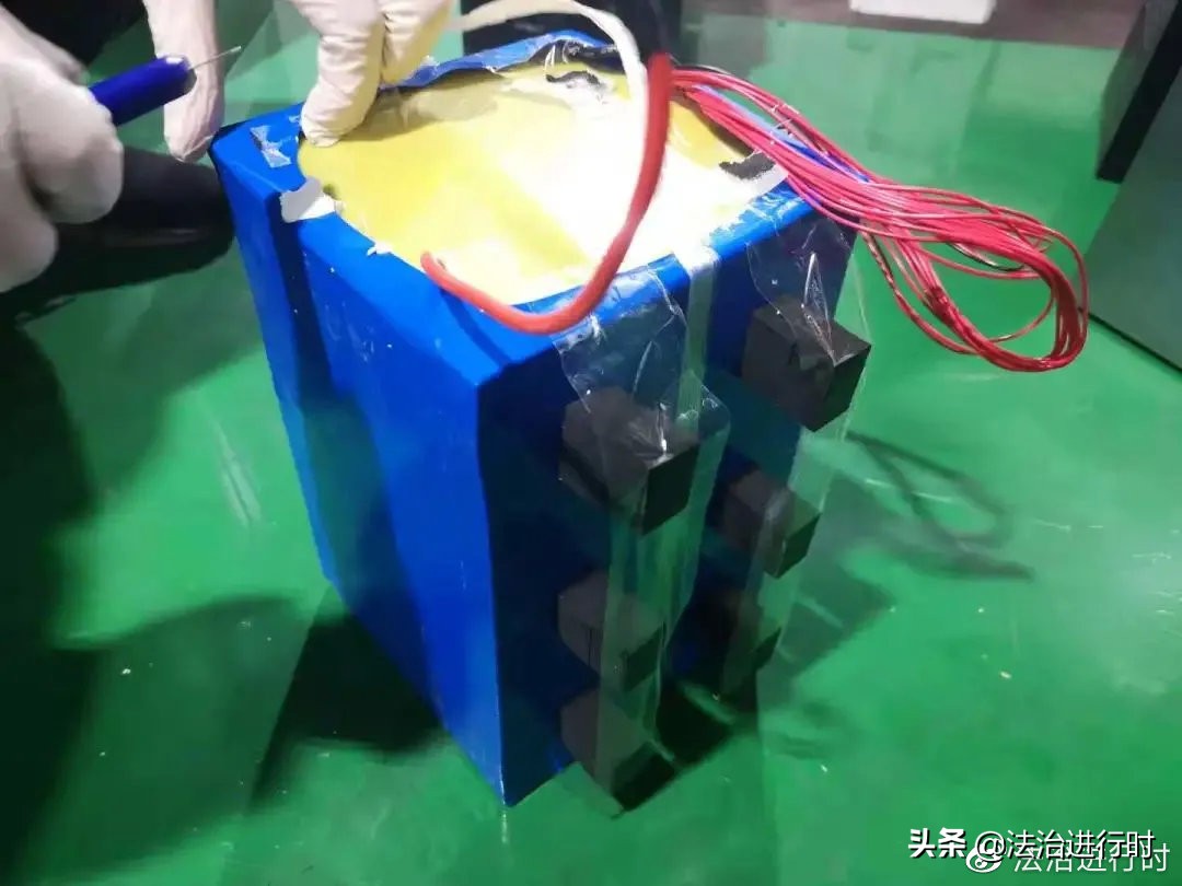 电动自行车电池48v53安违法,电动自行车充电桩乱象调查