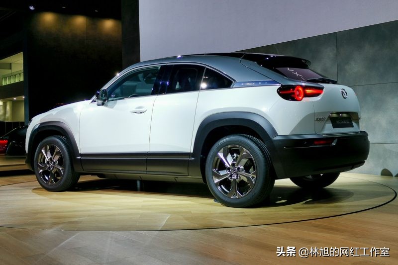 TMS2019:Mazda亮相首部自家纯电车款MX-30
