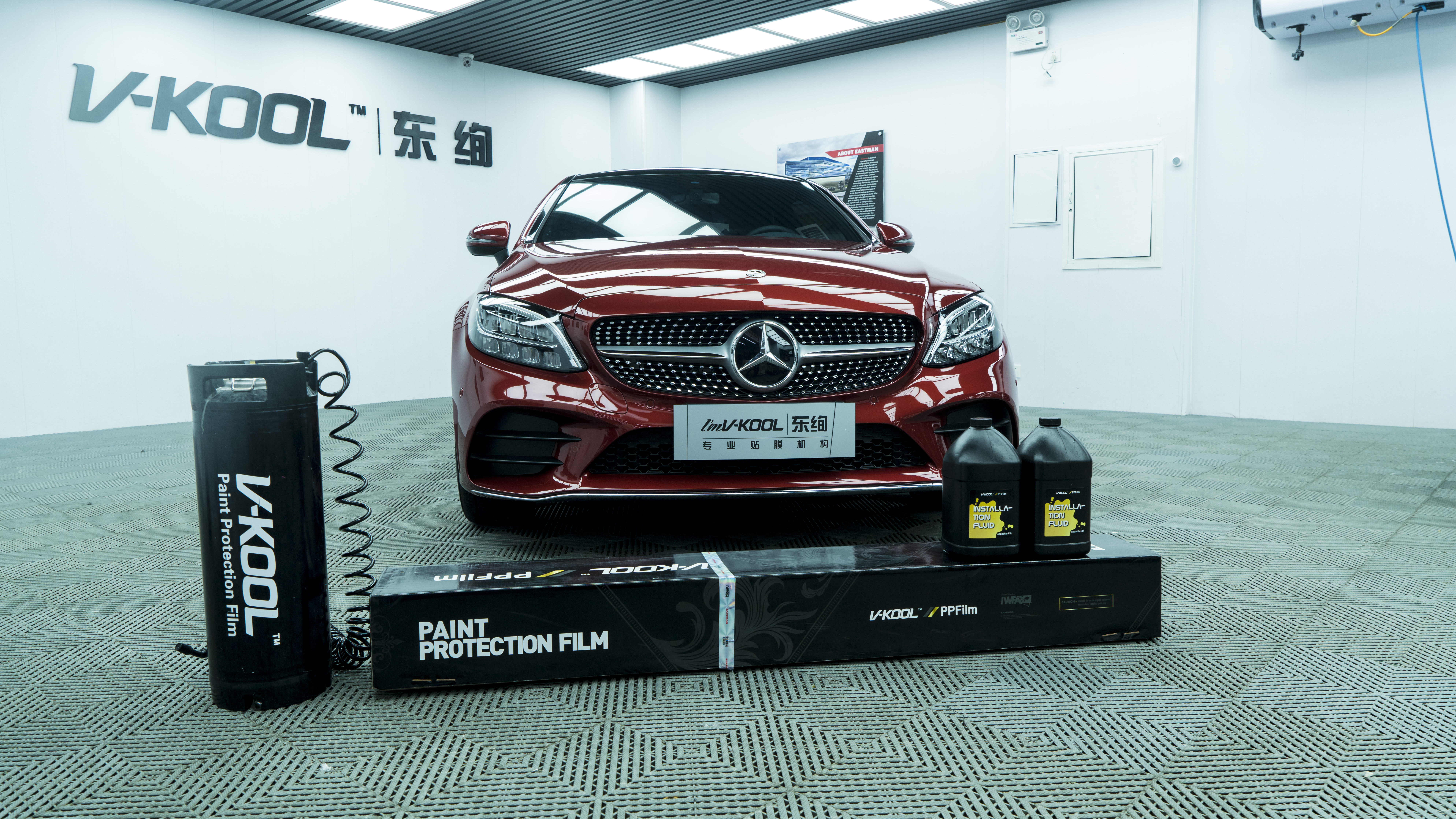 汽车贴膜多少钱一套,汽车改色贴膜一般多少钱