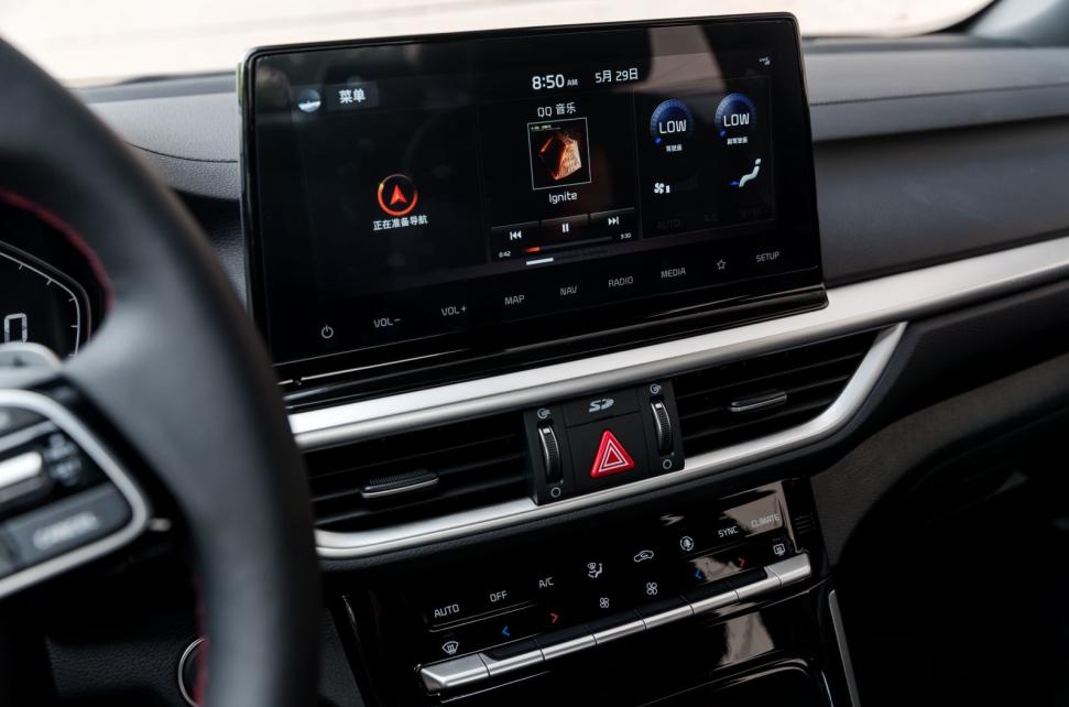 起亚k32021款改款1.5lcvt时尚版,东风悦达起亚k3是前驱还是后驱