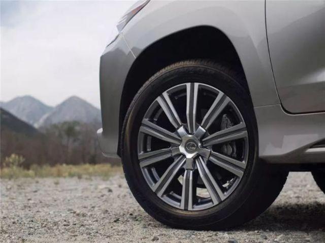 这才是丰田的越野车,奥迪q5和路虎揽胜