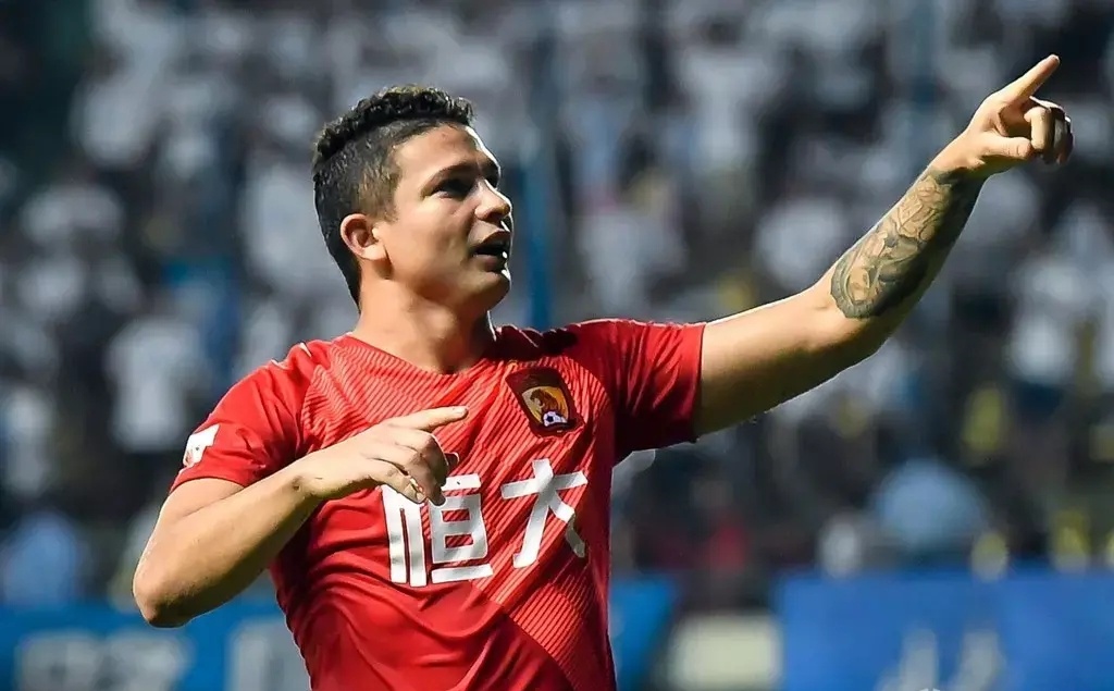 恒大队对国足,恒大怒怼足协引发的深度思考