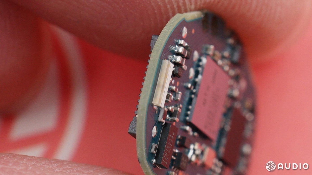 对标苹果耳机airpods三代,airpods2和索尼降噪豆怎么选