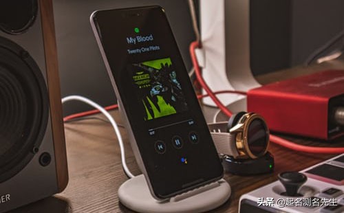 苹果手机要怎么设置才不费电,苹果手机一天不用都费电怎么解决