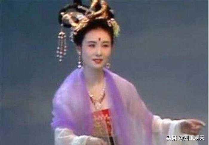 卯二姐捉唐僧,霓裳仙子与素娥仙子