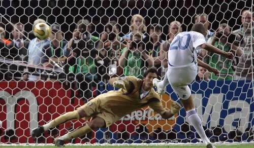 齐祖世界杯决赛勺子点球,齐祖06世界杯决赛