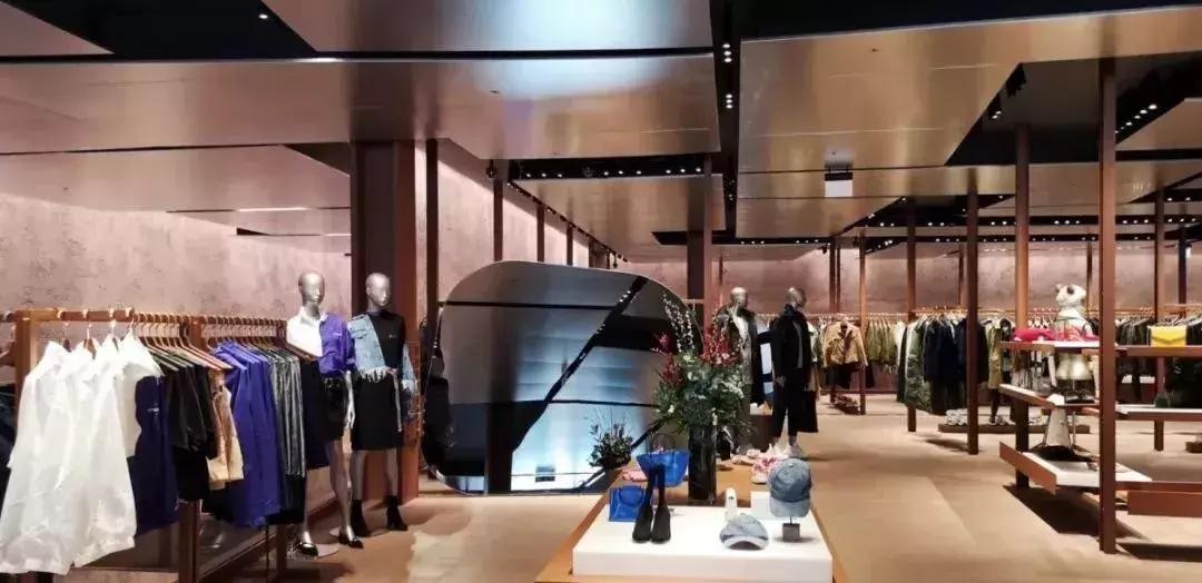 8年只花了500万元打广告，这家中国服装品牌在伦敦开了家实体店！