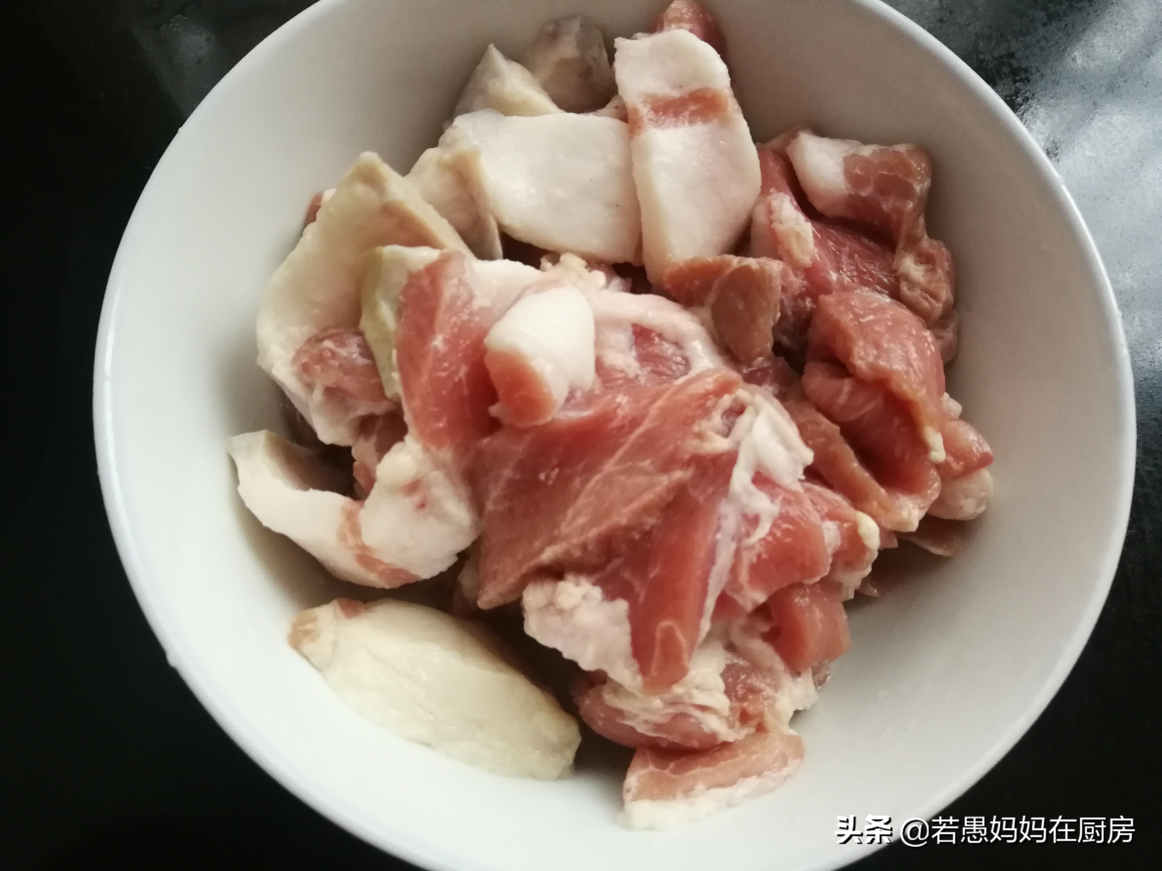 河蚌的家常做法炖汤贵州,河蚌最好吃的做法