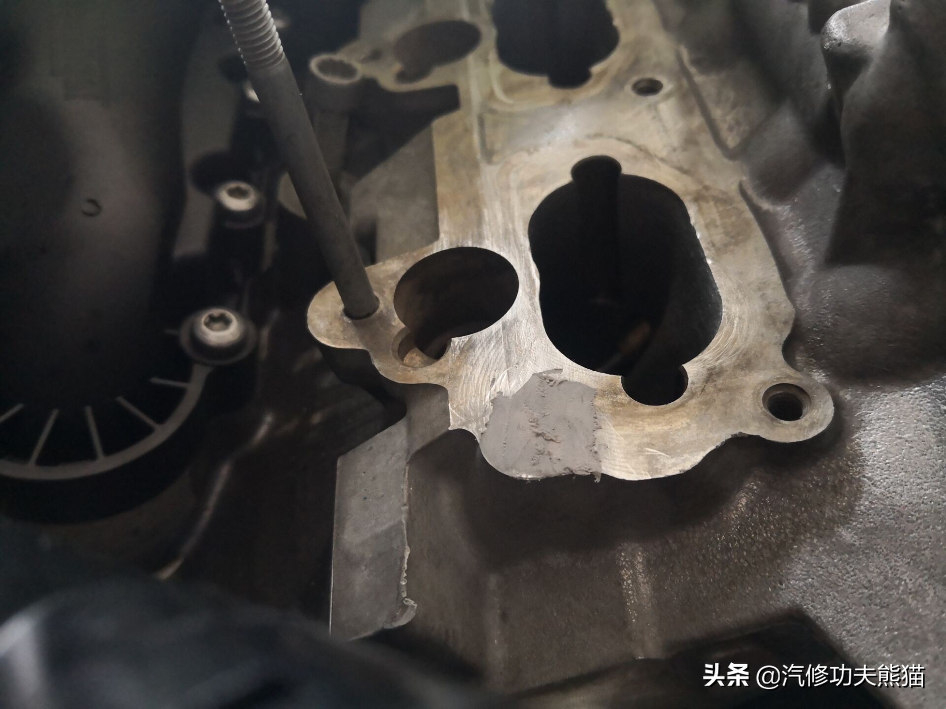 只因修烧机油却被人修到残废！4S拒修！一台奥迪Q7的重生路