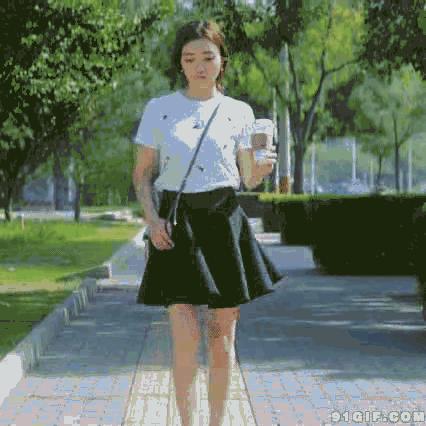 凭什么有些女生不打扮!也很有气质!看了这篇后我也可以