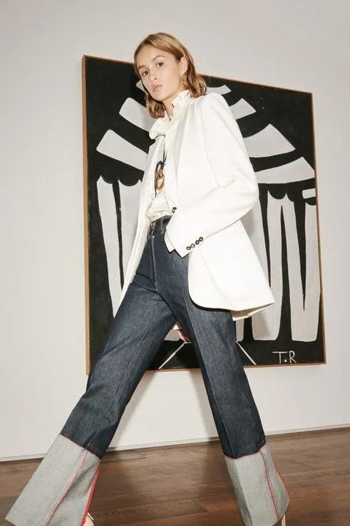 宣美拉长腿,宣美的腿真的那么长么