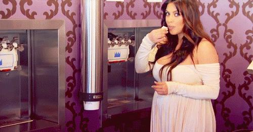 为什么孕妇间歇性孕吐,孕期为什么会导致孕吐