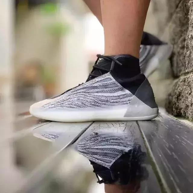 yeezy350v2新灰橙还会发售吗,yeezy今日新品