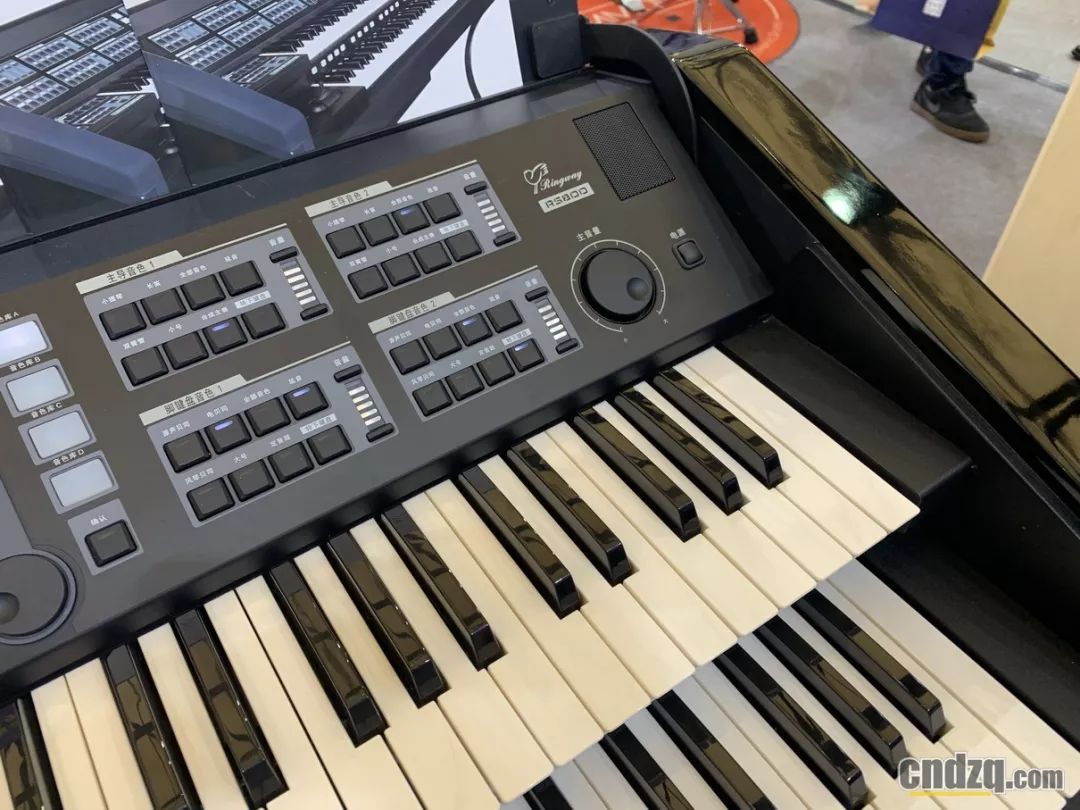 吟飞rs760怎么升级,上海乐展参展