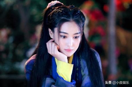 张馨予官宣是什么时候,张馨予用一张照片成功迈入娱乐圈