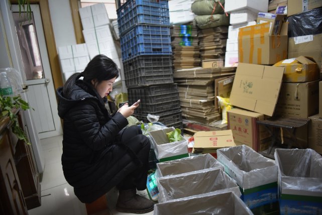 天津美女卖萝卜月入15万,90后豆腐西施月入过万