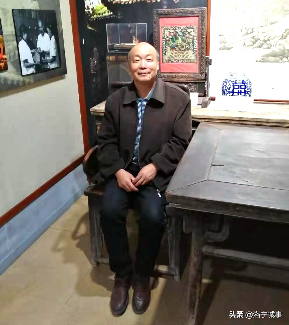 河南洛宁卫明新——云南旅游组诗二十首