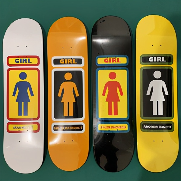 滑板课室|只认品牌和图案？进来学习挑选板面